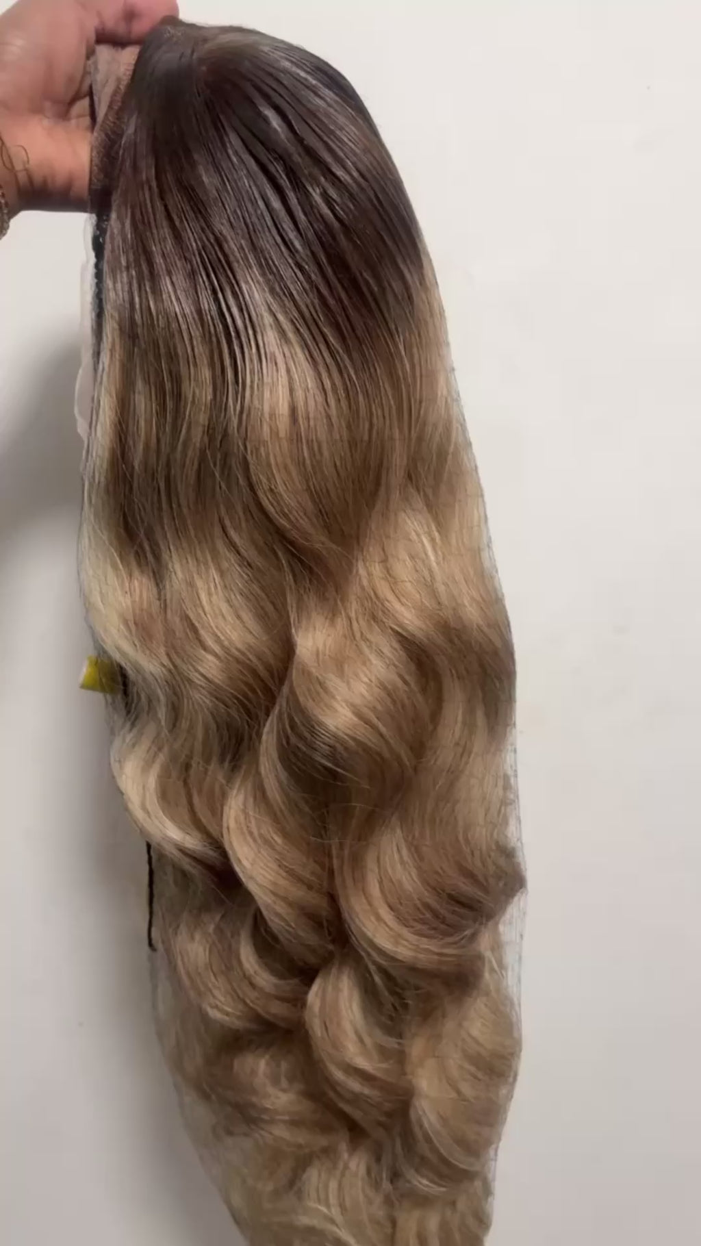 30” Bodywave Synthetic Units